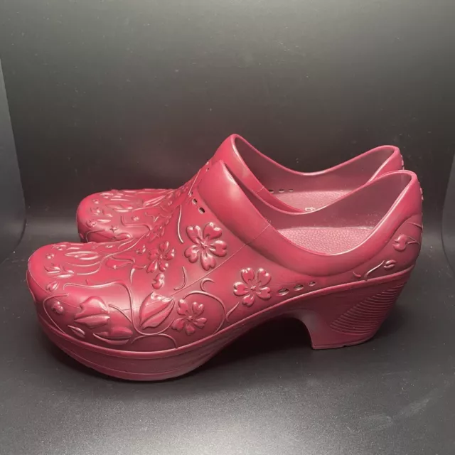 Dansko Red Floral Embossed Pixie Clog Women’s Size 6.5 / 37