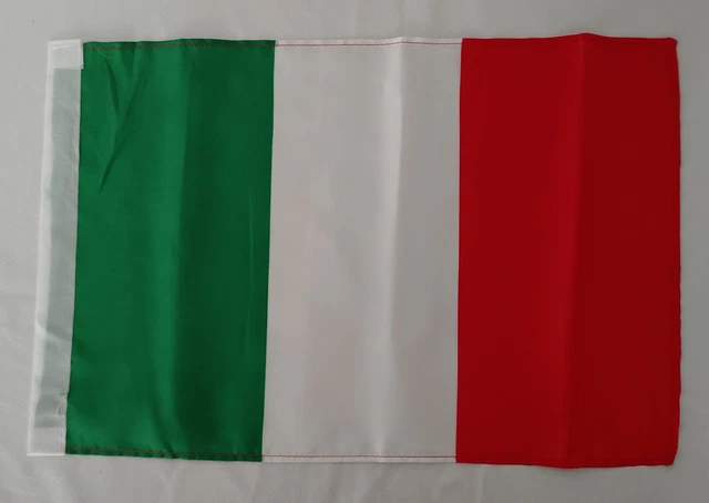 Fahne Flagge Italien Wappen Bootsfahne Tischwimpel - 30 x 45 cm