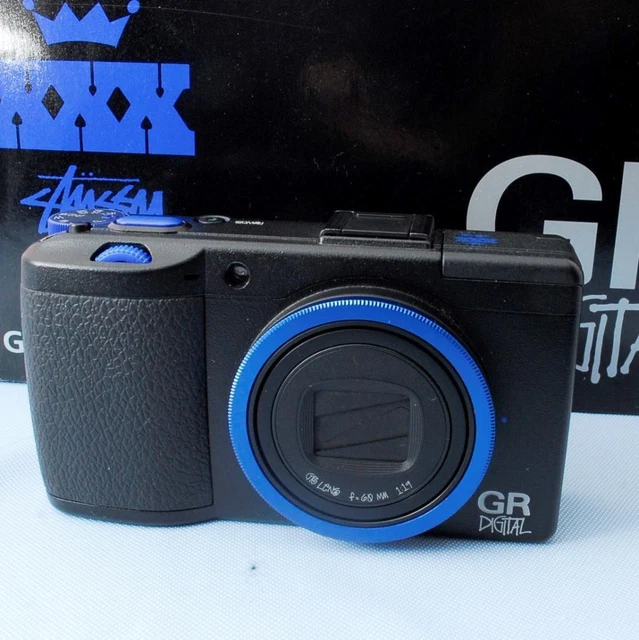 RICOH GR DIGITAL Ⅲ × STUSSY Collaboration Camera Limited Edition Black 3