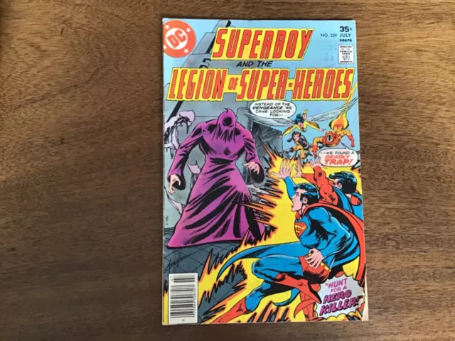 DC comics Superboy And the Legion of superheroes issue 229 1977====