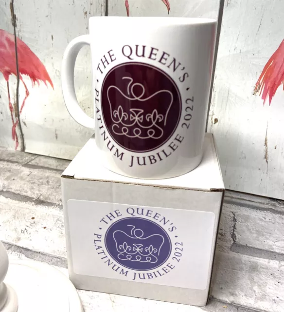 QUEEN ELIZABETH II PLATINUM JUBILEE OFFICIAL DESIGN MUG 11oz Grade AAA