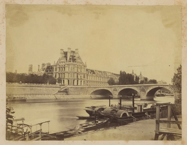 Tirage Albuminé Original - Château De Ville, Crémieu, France - Circa 1880 - 34x25.5 Cm
