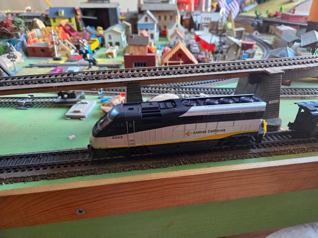 Athearn HO 2606 Amtrak California 2002 F59PHI RTR brand new