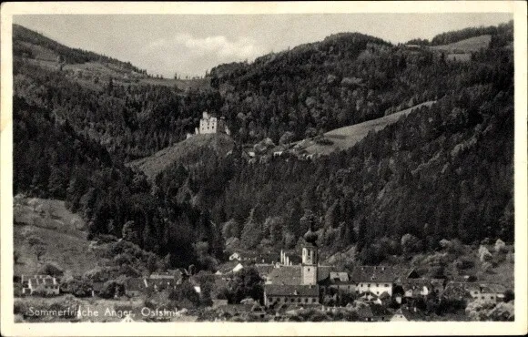 Ak Anger Steiermark, Blick auf den Ort, Berge, Wald, Kirche, Ruine - 2112949
