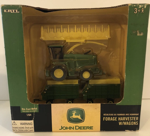 1/64 Ertl John Deere 7500 Forage Harvester W/ Two Wagons
