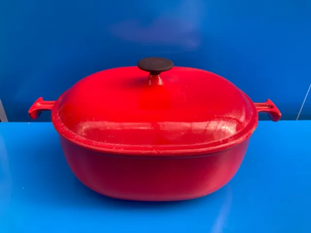 Le Creuset FRANCE Cocotte EN Fonte OVALE Vintage MODELE ENZO MARI N°33 ROUGE BE