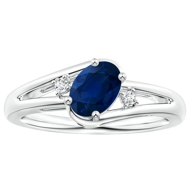 Bague épaisse en or 18 carats et saphir ovale bleu clair 13,34 carats