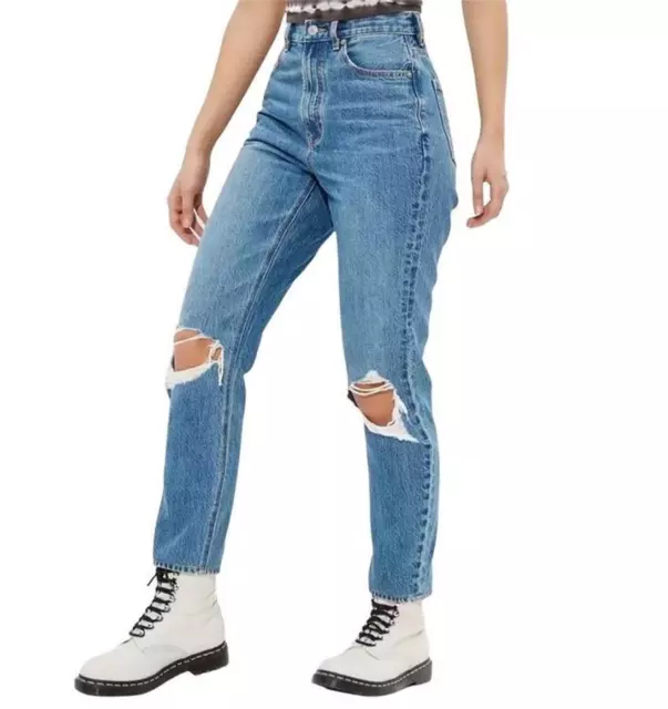 AMERICAN EAGLE OUTFITTERS AEO Ripped Destroyed HIGHEST RISE MOM JEANS Gemini 26