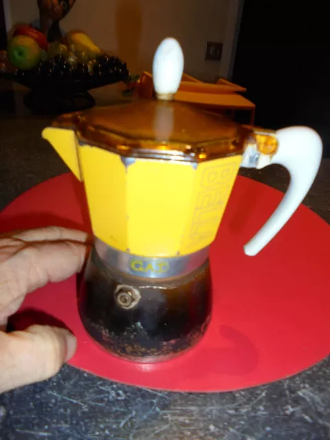 Ancienne Petite Cafetière Expresso Bella G.A.T élèctrique en Aluminium sans fil