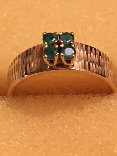 Ring 14k Yellow Gold with four Columbian Emeralds size 7 preowned (p25)