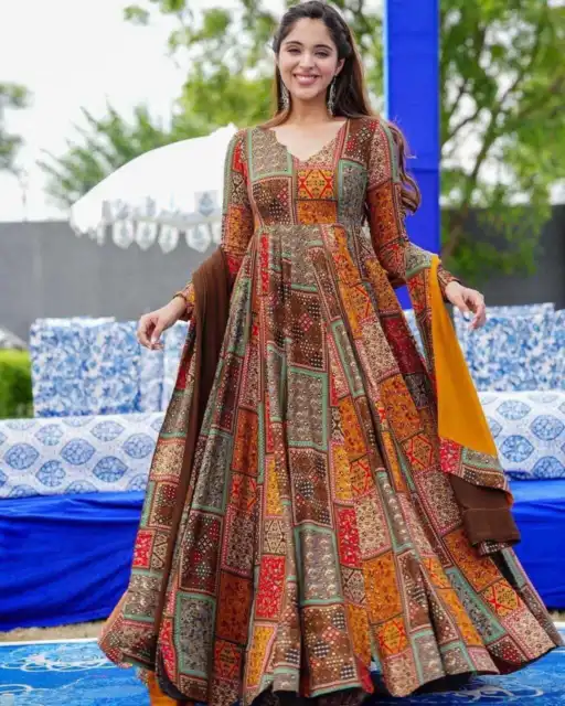 Bollywood Designer Dress | Designer party wear dresses, Party wear dresses,  Designer bridal lehenga