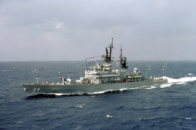 US NAVY USN guided missile cruiser USS REEVES (CG 24) DD 8X12 PHOTOGRAPH