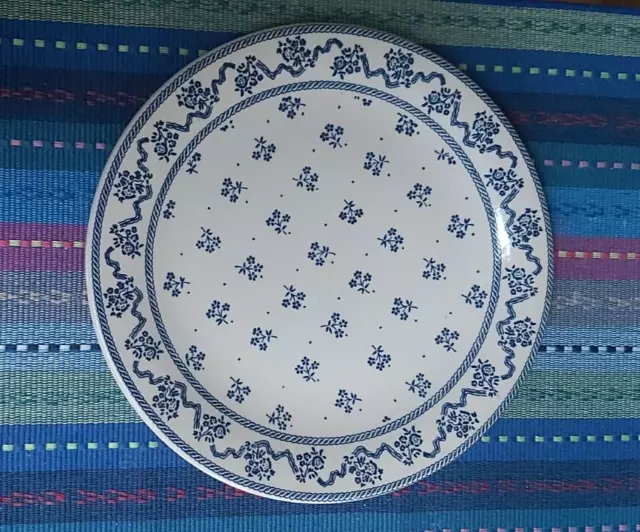 Vintage Johnson Brothers for Laura Ashley 'Petite Fleur' Dinner Plates - 10 inch