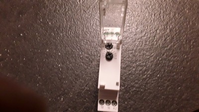 ACTi SCHNEIDER ELECTRIC 16065 ACTI9 RTA RELAIS À RETARD TEMPORISÉ 1OF 24...240VCA 24V 