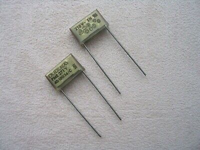 PME271Y522MR30 Capacitor paper Y2 22nF 250VAC Pitch15.2mm ±20% THT KEMET 