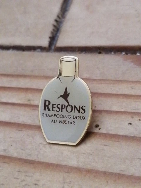 Pin’s émaillé – Dauphin – Réponse à Tout – Signé Doré Or Fin