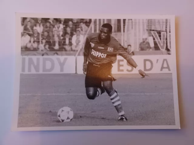 Photographie originale ancienne football Christopher Wreh(Guingamp) année 1996