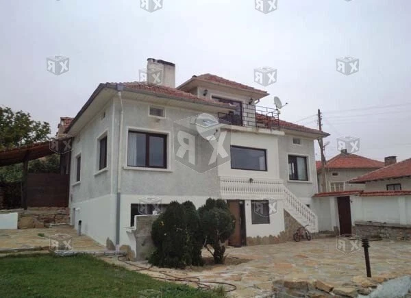 Large Detached House Large Detached House