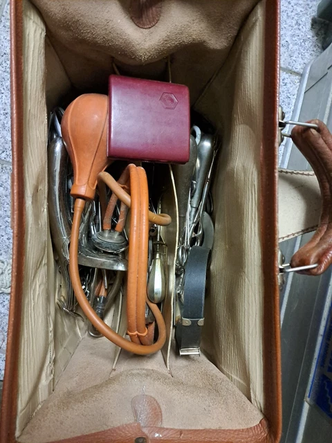 Doktortasche,Chirurgie, Gynäkologie2WK, Frauenschaft,100 Teile Instrumente,Arzt