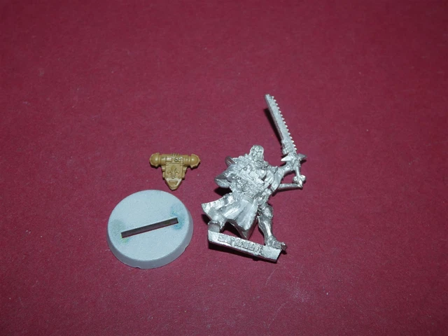 Warhammer 40k: Adepta Sororitas / Sisters of Battle: metal Sister Superior c