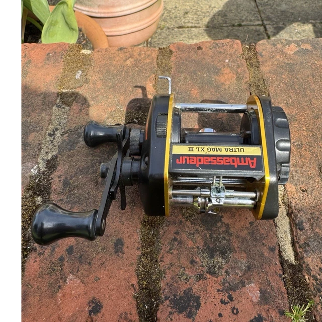 ABU GARCIA AMBASSADEUR Ultra Mag XL III Black Gold Fishing Reel