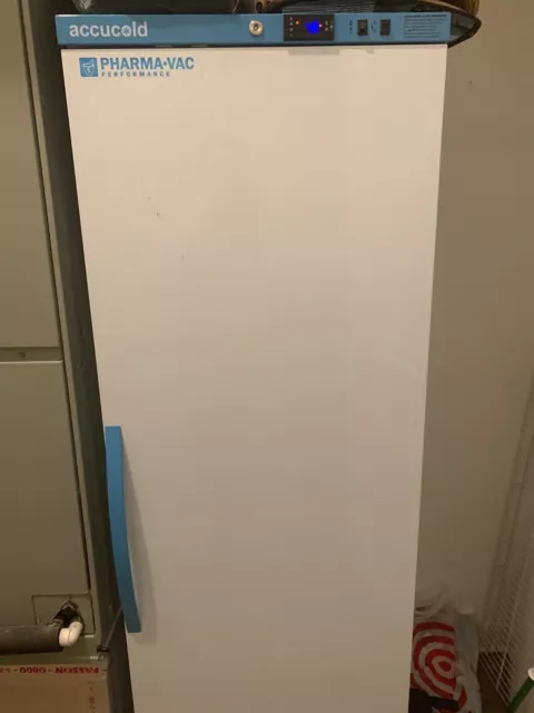 ACCUCOLD ARS15PV REACH-IN MEDICAL REFRIGERATOR Gently Used Perfect Working Order