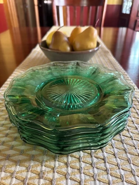 6 Vintage Green Depression Glass, Uranium Glass,  Salad/Lunch/Dessert Plates, 8”