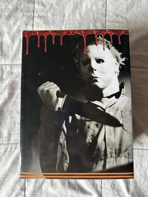 Michael Myers And Bob Halloween Hot Topic Exclusive Royal Bobblehead