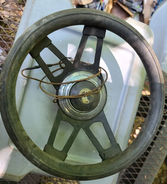 Original 1936 Buick Banjo Steering Wheel center with 13" wheel