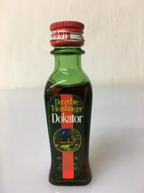 Mignon Miniature Dokator Liquore D'erbe A. Nissen Flensburg Germania 20cc 38%