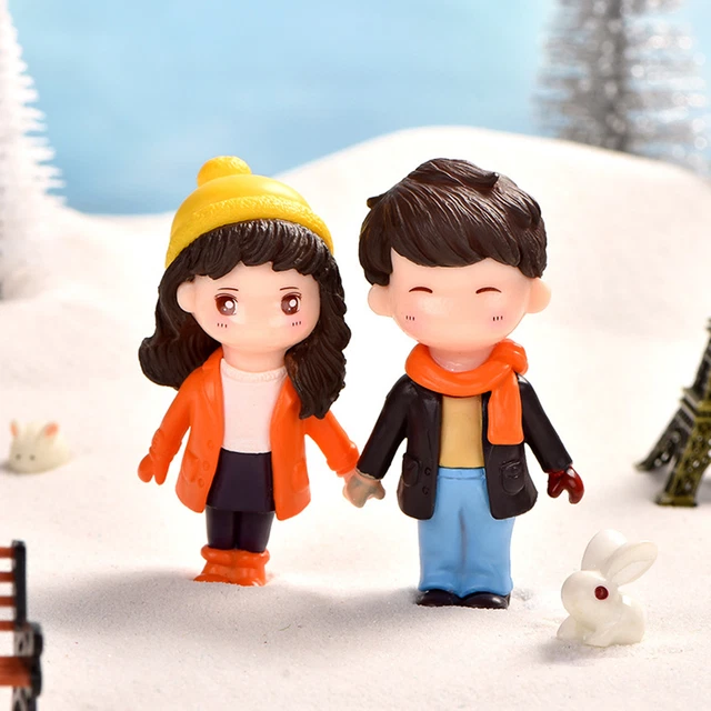 2pcs Couple Statues Cartoon Delicate Desktop Cute Couple Figurines Plastic
