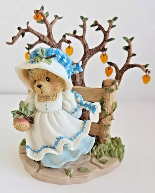 Cherished Teddies Edna The Leaves of Change Figurine Avon  2001 - #867470