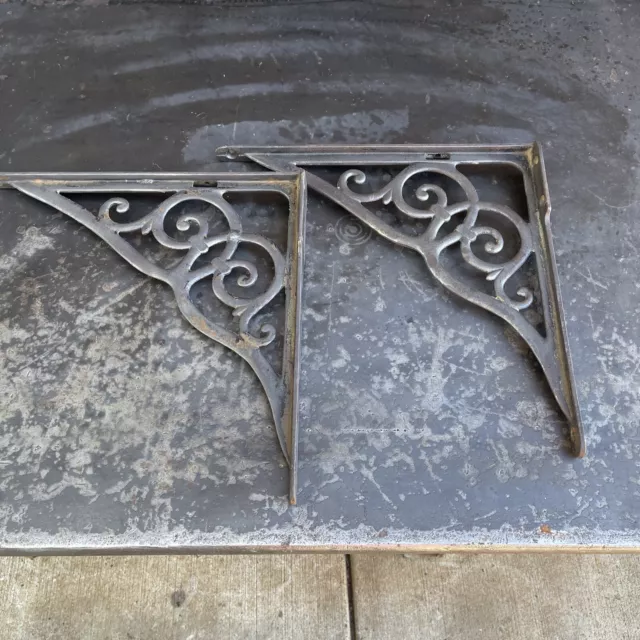 Vintage Pair of Antique Heavy Cast Iron Sink  Or Shelf Brackets / Wall Supports