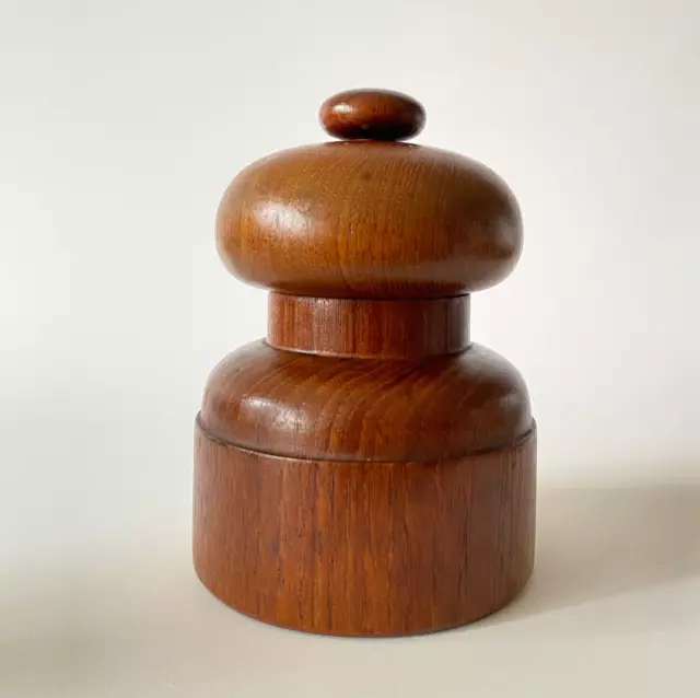 Dansk Pepper Mill teak dansk peppermill Denmark JENS QUISTGAARD mid century mod