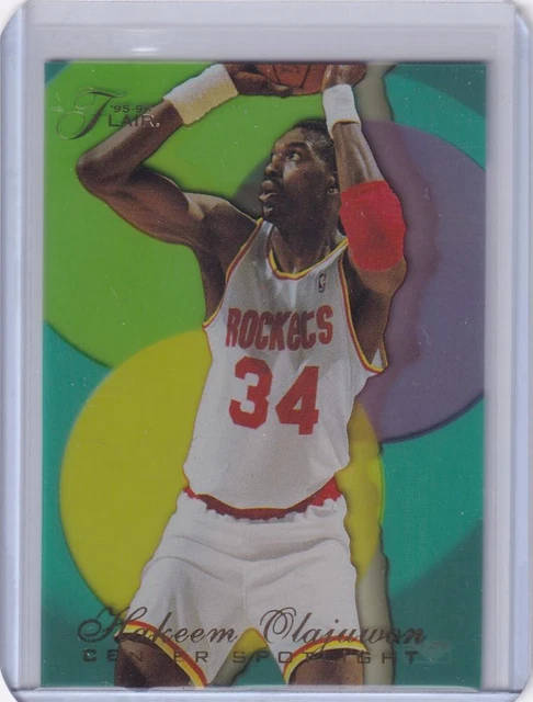 1995-96 FLAIR HOUSTON Rockets Hakeem Olajuwon 4 projecteurs centraux ...
