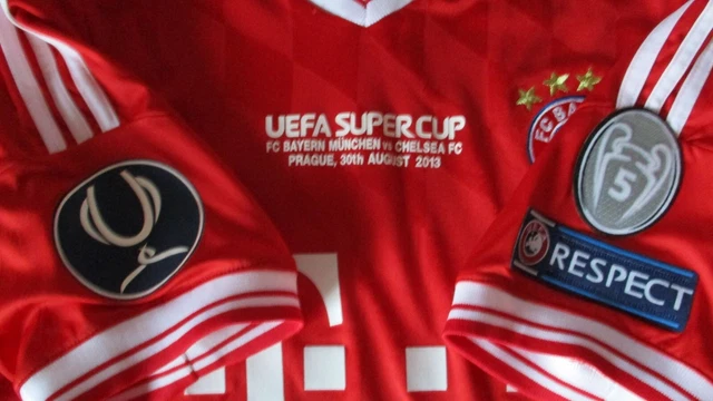 UEFA Supercup Final Trikot FC Bayern 2013 aus Sammlung Gr. L von adidas