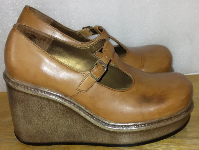 VTG CANDIE'S Platforms Hippie Chunky T-Strap Brown Leather Women's Shoes. Sz 8M