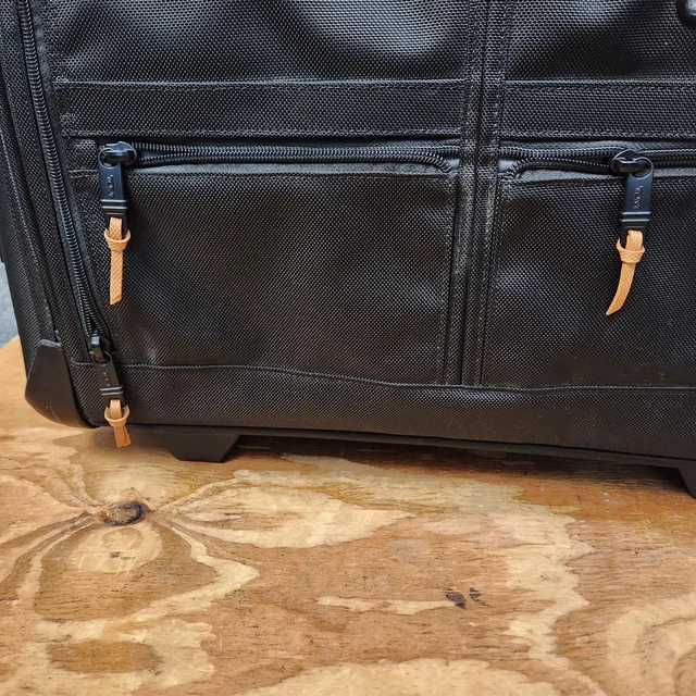 Tumi Alpha ll Garment Bag Rolling 2 Wheeled Ballistic Nylon Executive Travel 3