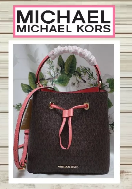 NWT MICHAEL KORS SURI Small MK Logo Bucket CrossBody Bag In