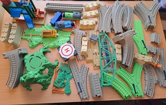 Sodor Adventure Set THOMAS THE TANK engine trackmaster Delux Sodor Adventure playset Bundle ...