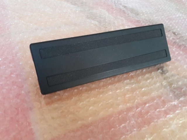 Cache Autoradio Pour Renault 19 / R19 / 16S - Noir - Occasion Fonctionnel