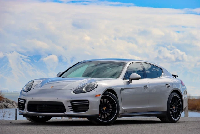2015 Porsche Panamera GTS Moonroof Nav Sport Plus PDK Air Suspension