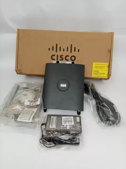 WIRELESS ACCESS POINT CISCO AIR-AP1242AG-E-K9 (Voir Photos) (AM25-AM26)