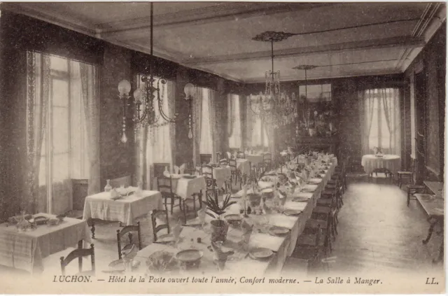 CPA -31- LUCHON - Hôtel de la Poste - La salle à manger.