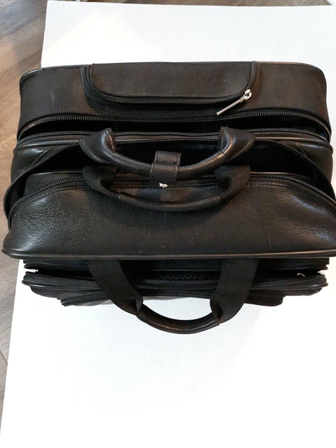Samsonite Casual Wheeled Laptop Overnighter Luggage