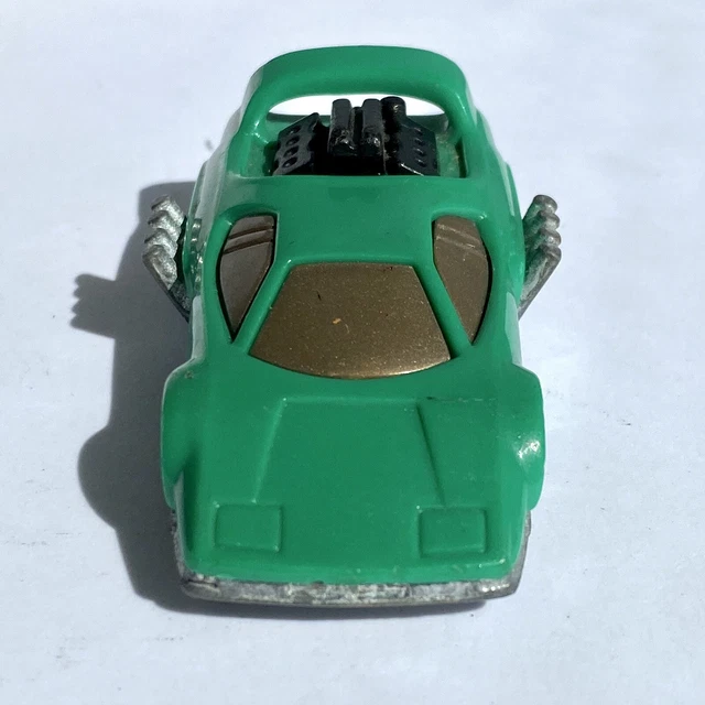 1993 HOT WHEELS Green Lamborghini Countach Style Die Cast Rear Engine