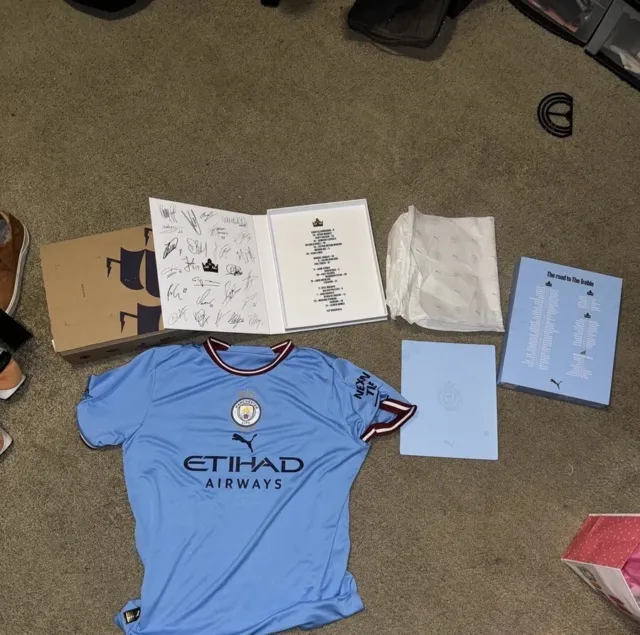 Manchester City Treble Special Edition Jersey Size XL Original Packaging Include