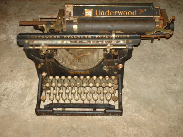 Vintage Early 1900s Underwood Number 3 12 Inch Typewriter Black & Gold