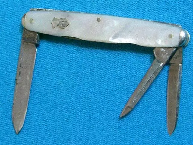 Vintage Ec Simmons Keen Kutter Stlouis Pearl Whittler Pen Knife Knives Antique