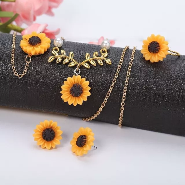 Set of 4 Women Gold Shinny Necklace Earring Ring Bracelet Sunflower Jewelry